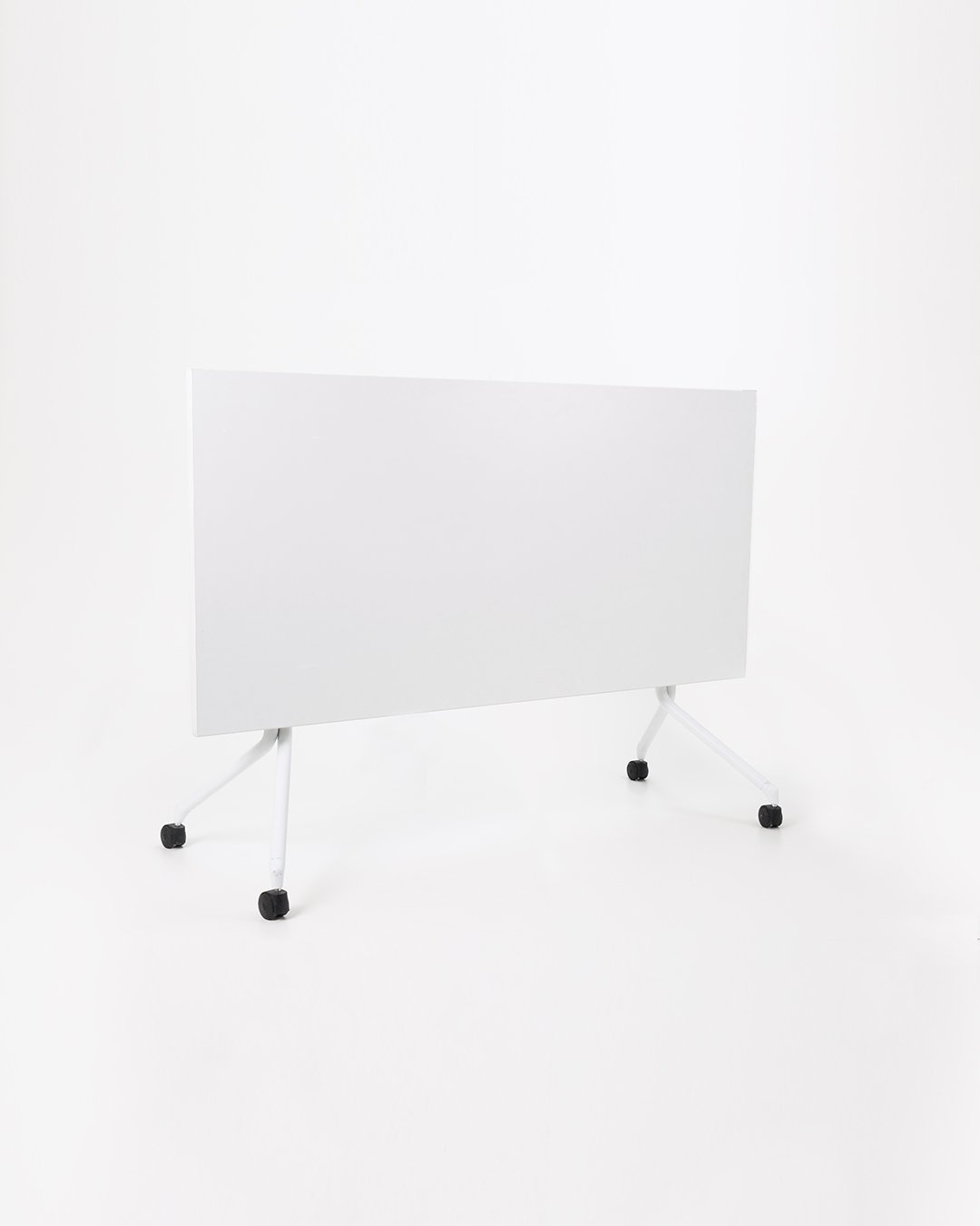 InterieurForma_Productos_interieur forma-mesas y escritorios-mesas multiproposito-profession-72dpi-01