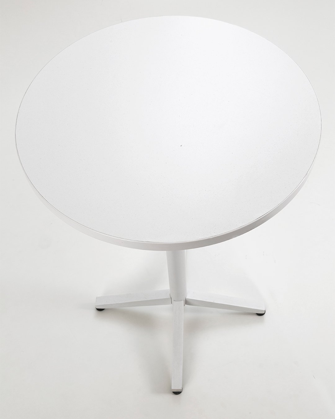 InterieurForma_Productos_interieur forma-mesas y escritorios-multiproposito-Mini alta-72dpi-02