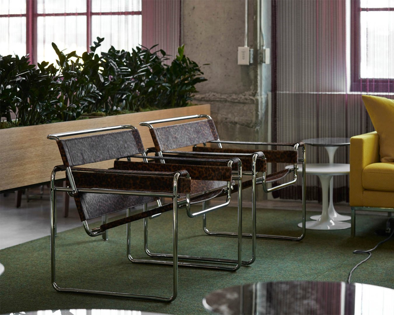 InterieurForma_Productos_knoll-accesorios-otros accesorios-antenna macetero-082